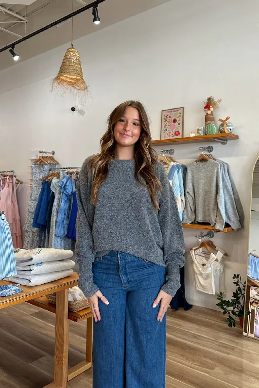 Jane Round Neck Sweater in Gray